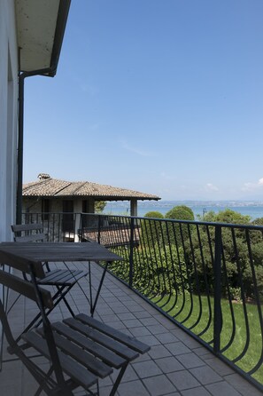 Terrace/patio - Bed & Breakfast da Beatrice (Sirmione)