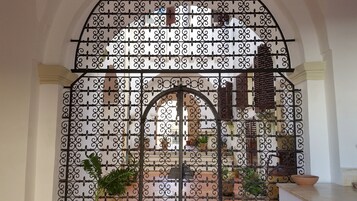 Entrada al alojamiento