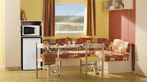 Mobile Home, 2 Bedrooms | 2 bedrooms - Camping La Clé des Champs (Arces)