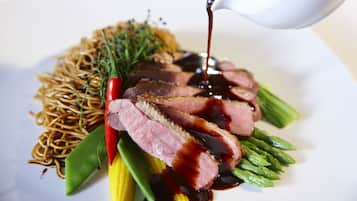 Mittagessen und Abendessen