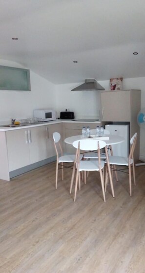 Family Suite, Balcony | Heating