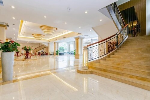 East Hotel