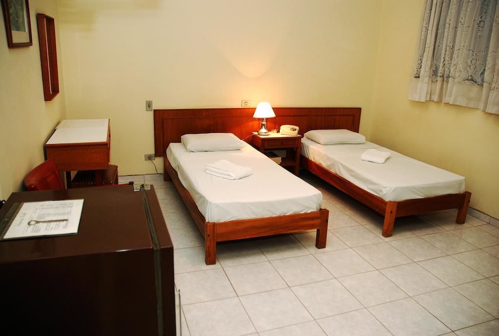 double or twin room | minibar, desk, soundproofing, free wifi