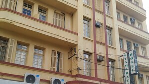 A multi-story building with a sign reading "Tamarati Hotel". - Hotel Itamarati (São José do Rio Preto)