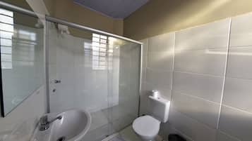 Shower, towels