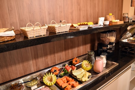 Desayuno buffet incluido todos los días