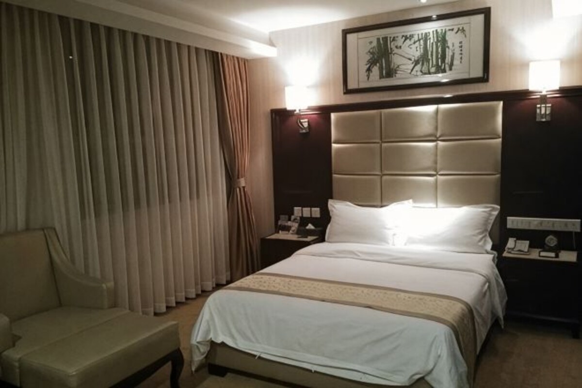 Deluxe Single Room
