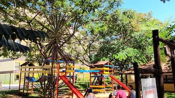 Playground externo
