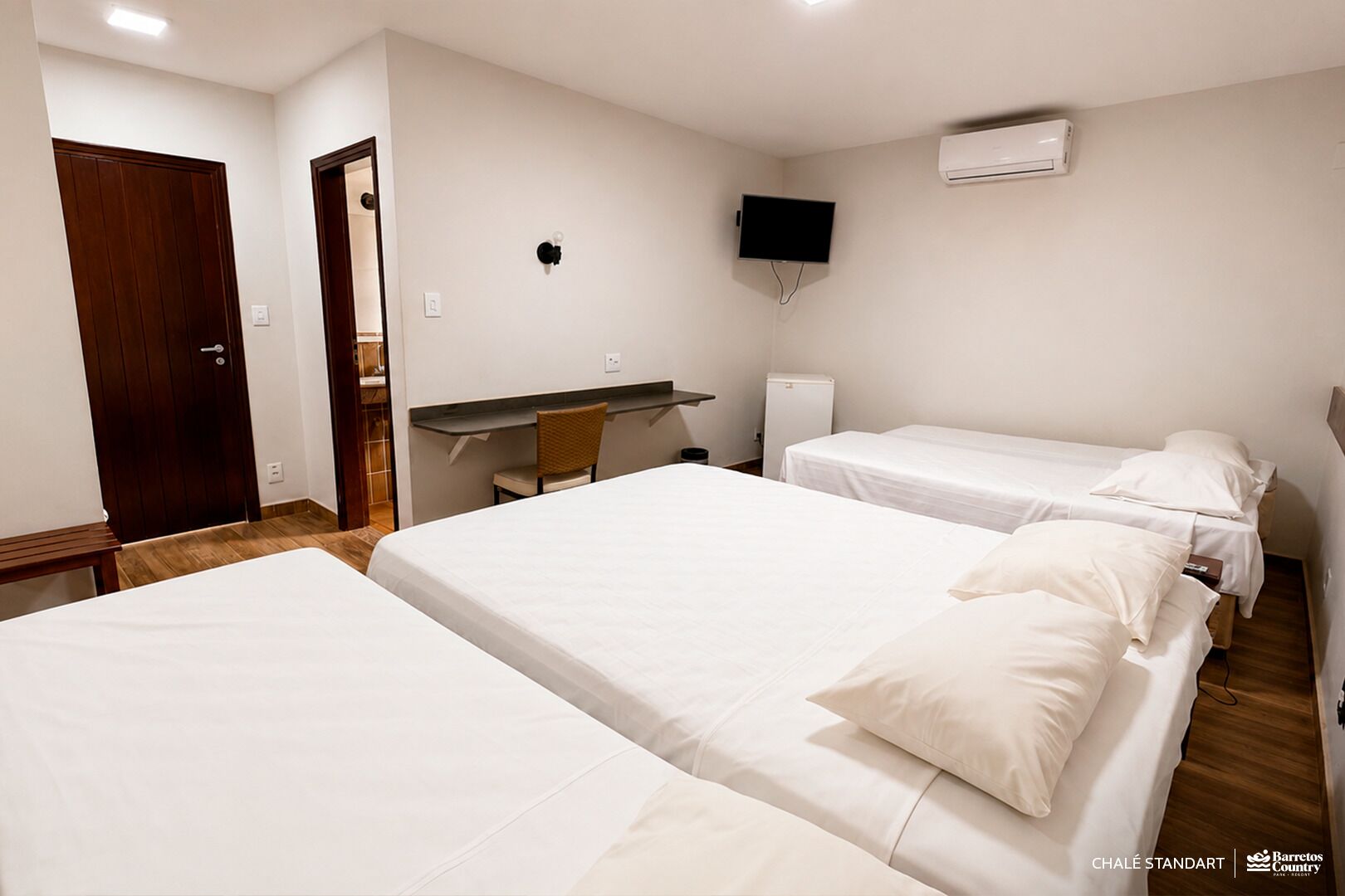 Chalet Standard | Minibar, coffre-fort, rideaux d’obscurcissement