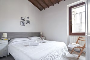 Apartment, 2 Schlafzimmer | 2 Schlafzimmer, kostenloses WLAN, Bettwäsche
