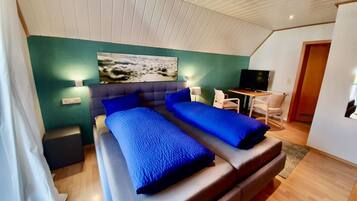 Individually decorated, individually furnished, desk