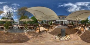 Outdoor dining - Hotel-landrestaurant Schnittker (Delbrueck)