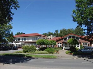 Exterior - Hotel-landrestaurant Schnittker (Delbrueck)