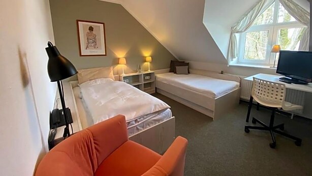 Unclassified image, 1 of 21, button - Hotel Spitze Warte (Ruethen)