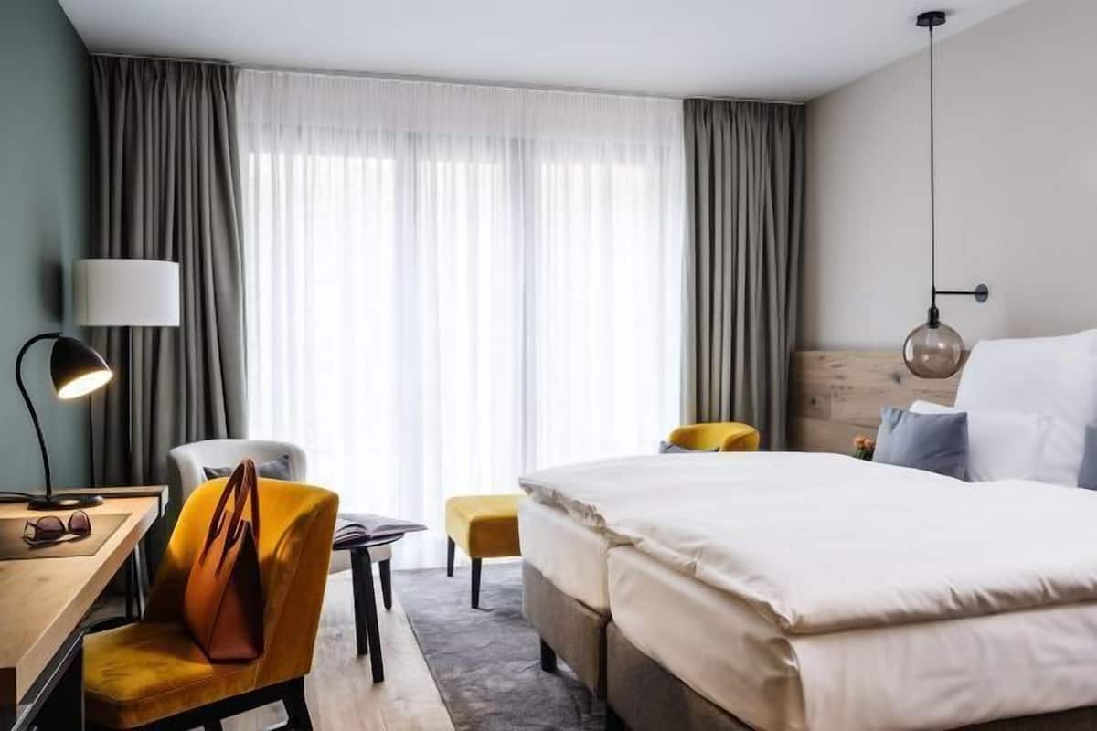 1 habitación, ropa de cama hipoalergénica y minibar