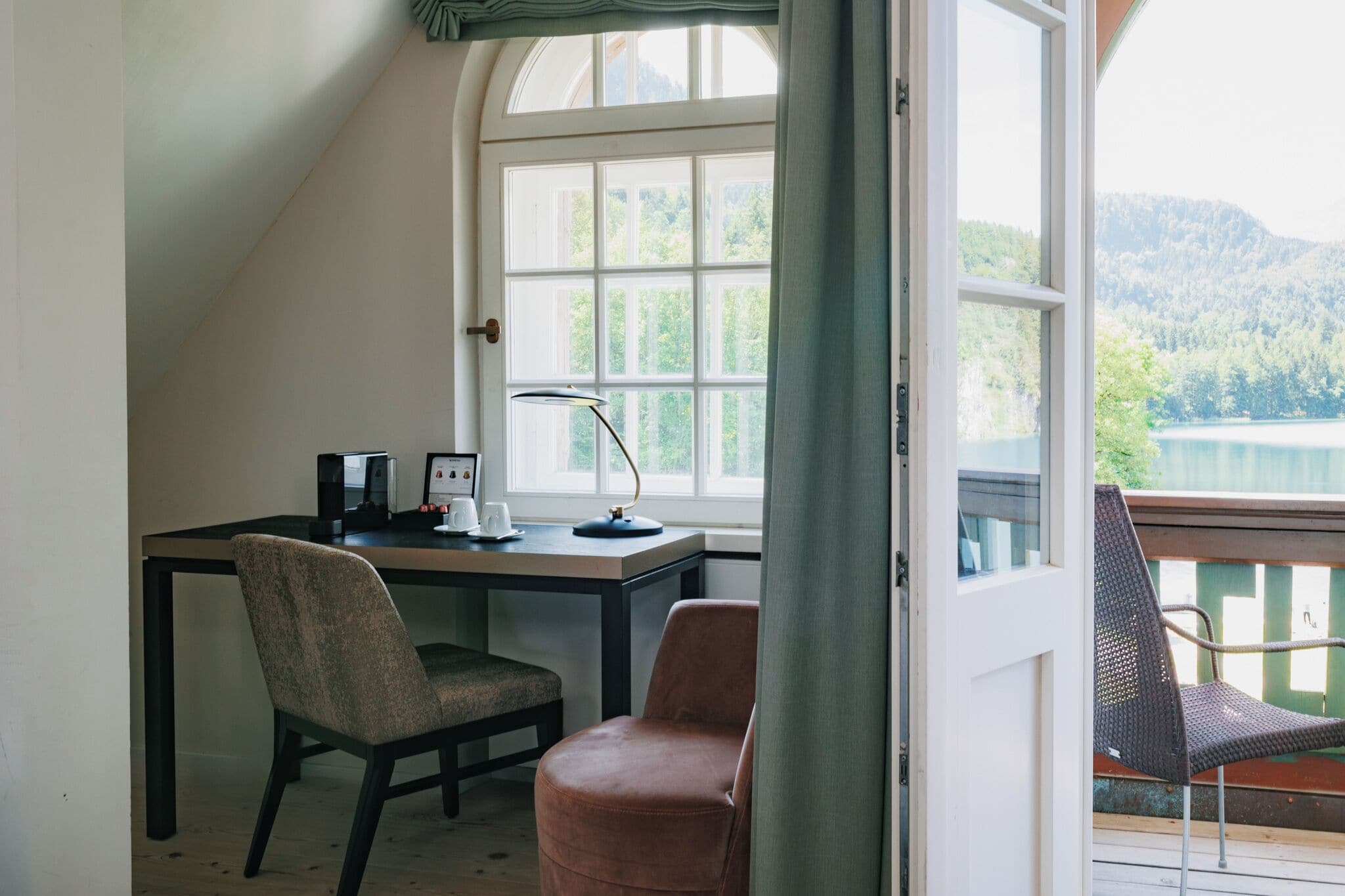 deluxe room (alpenrose) | 1 bedroom, hypo-allergenic bedding, minibar, in-room safe