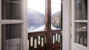 Rom – deluxe (Alpenrose) | Utsikt fra rommet