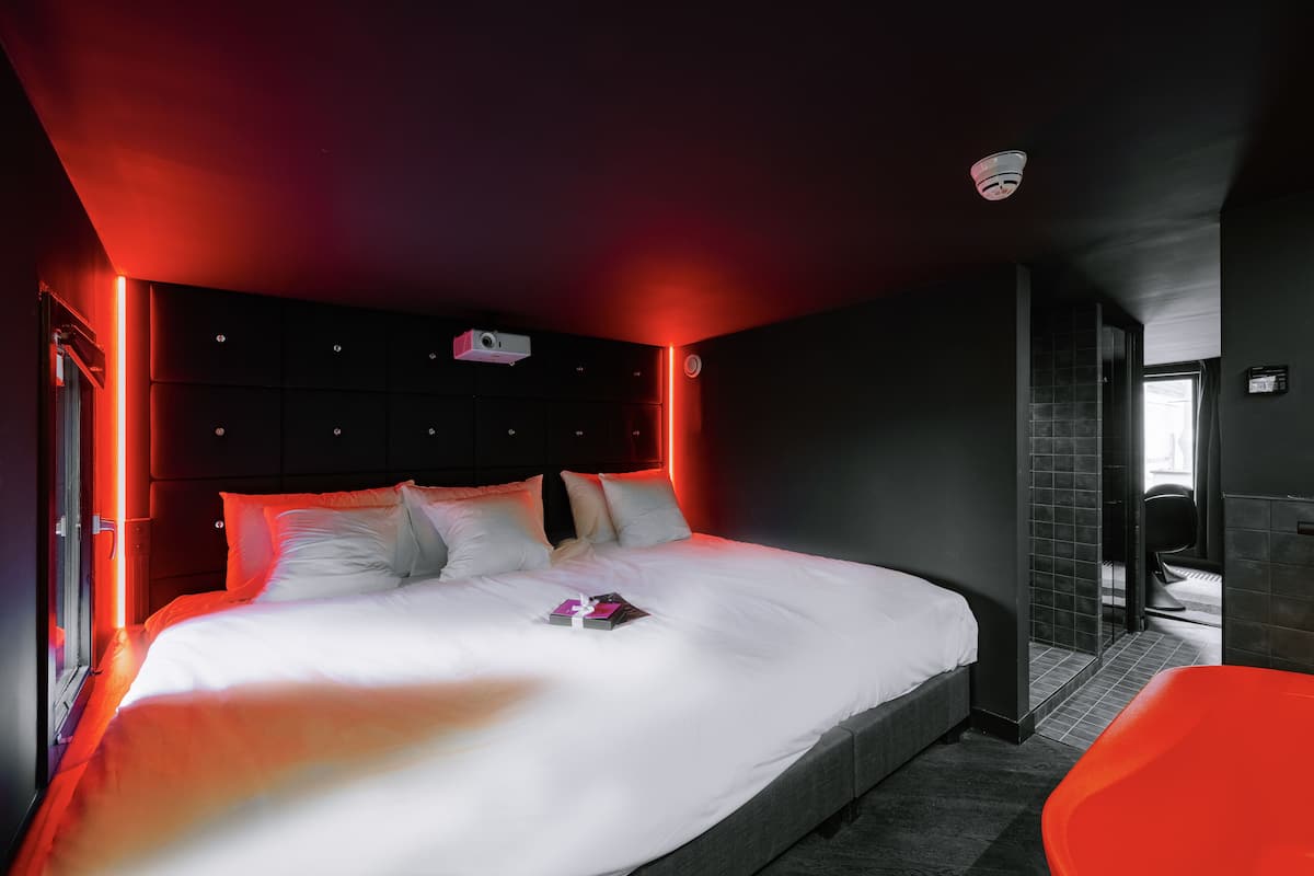 1 habitación y ropa de cama de alta calidad