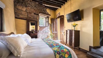 Suite de diseñador, 1 cama King size | Insonorización, tabla de planchar con plancha y wifi gratis