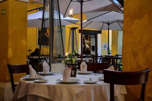 Restaurant - Suites Los Camilos - Adults Only (Mexico City)