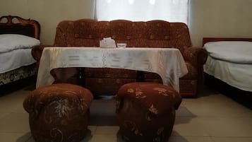 Iron/ironing board, free WiFi, bed sheets