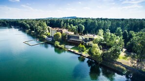 الإطلالة من المنشأة
