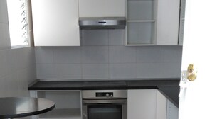 Private kitchen - Happy @ Barcelona - Hostel (Barcelona)