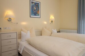 Room - Hotel Anika (Neuenburg am Rhein)