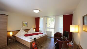 Desk, free WiFi, bed sheets