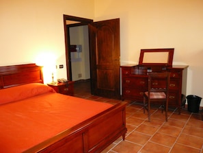 Unclassified image, 5 of 50, button - Tenuta Del Massimo Feudo (Veroli)