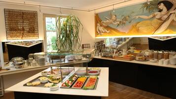 Free daily local cuisine breakfast