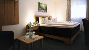 Room - Zur Isar (Plattling)