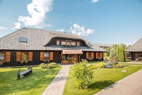 Exterior. Aparjods Hotel and Restaurant