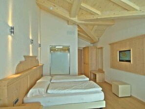 객실 내 금고, 책상, 무료 WiFi, 침대 시트