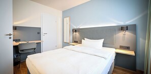 Single Room, 1 Twin Bed | Living area | Flat-screen TV - Hotel Mainblick (Marktheidenfeld)