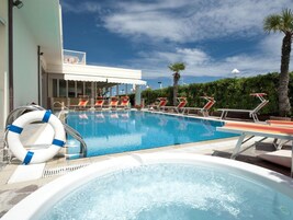 Outdoor pool, sun loungers