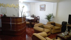 Interior - Apart ManuAlé Tacna (Coronel Gregorio Albarracín Lanchipa)