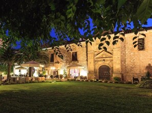 Exterior - LOS Guardeses (Medio Cudeyo)