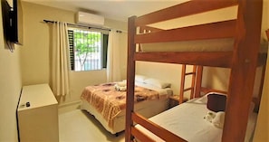 Family Quadruple Room, Multiple Beds