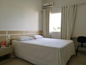 Deluxe Double or Twin Room, Non Smoking, City View