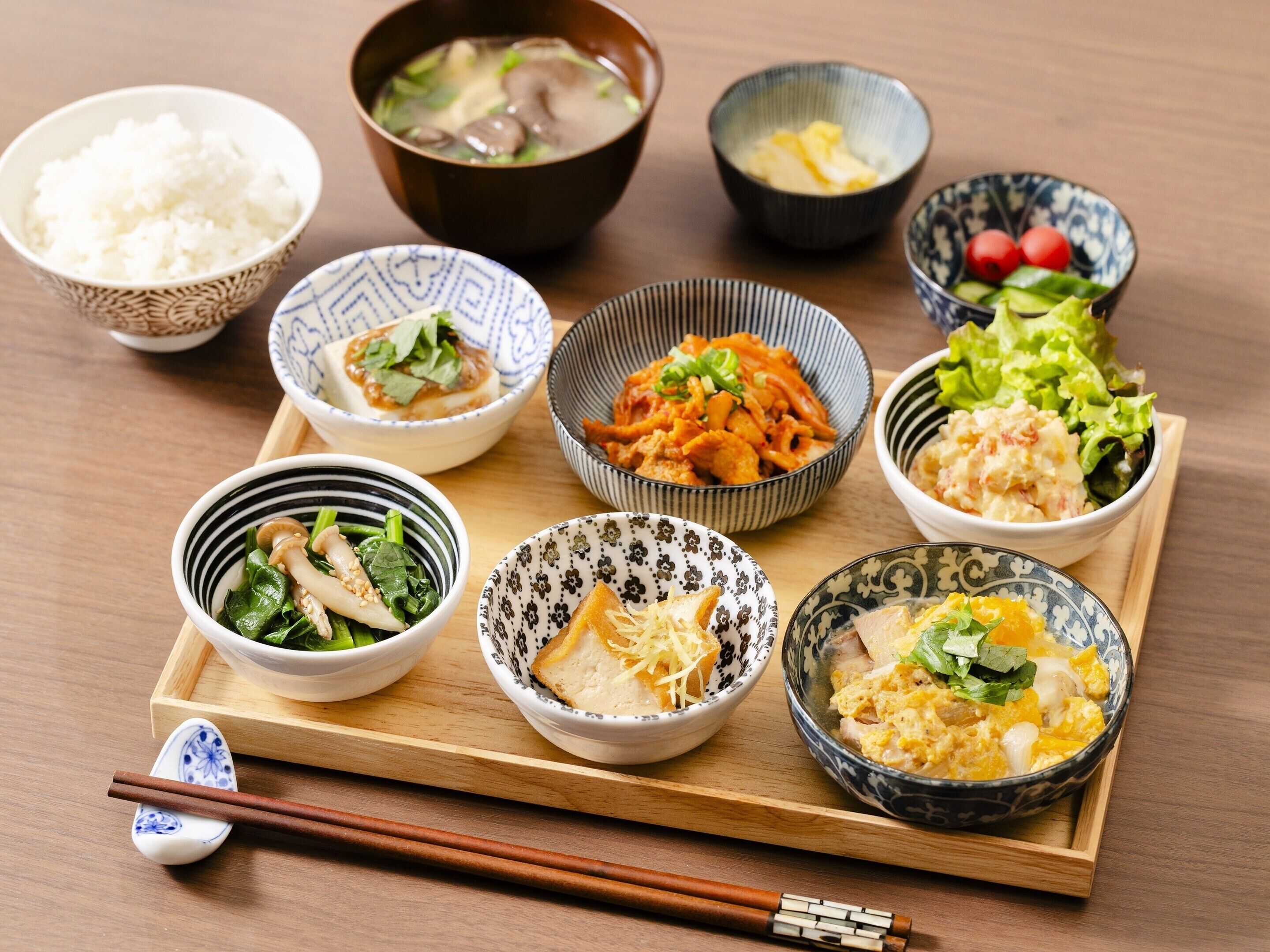 daily self-service breakfast (jpy 1500 per person)