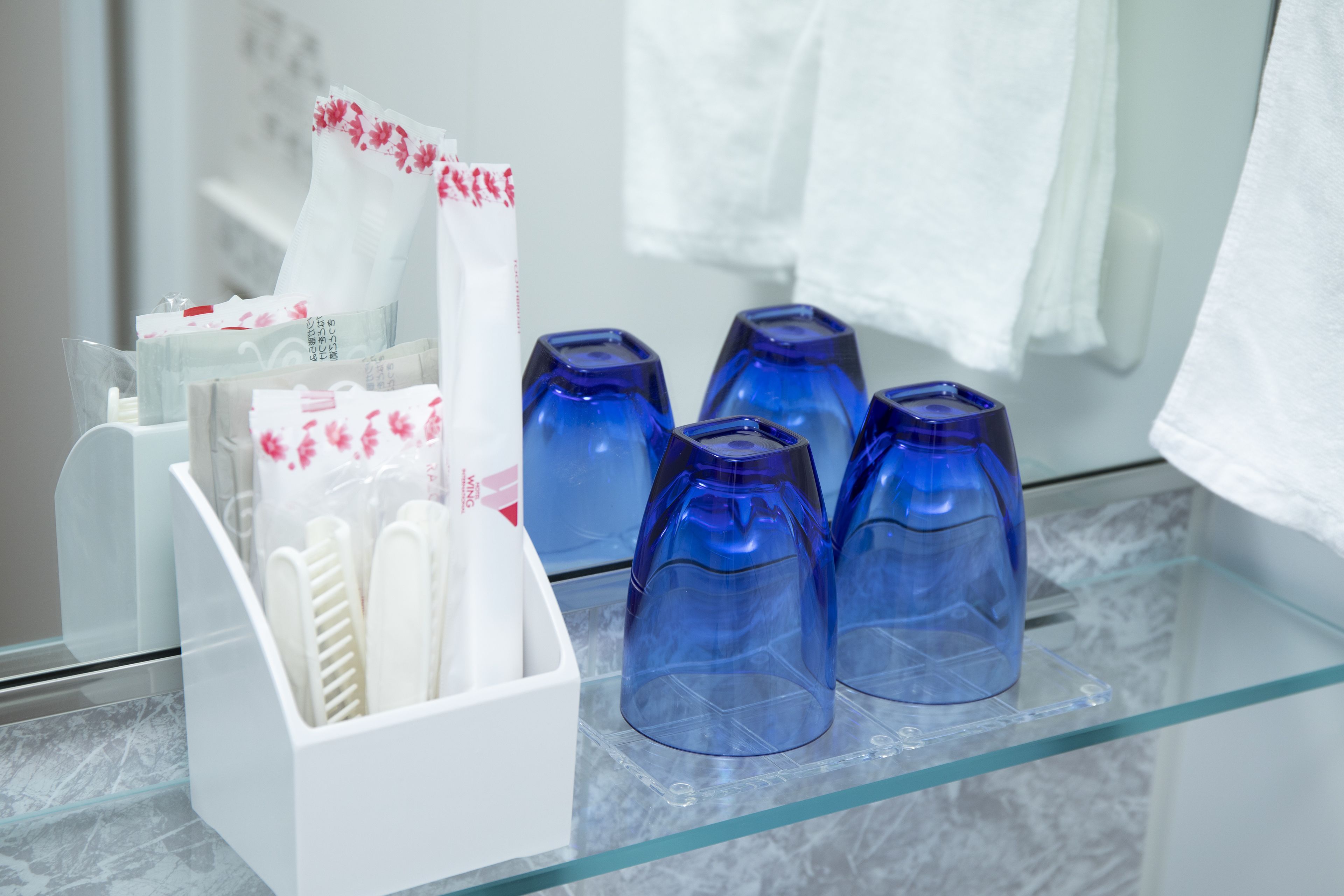 1 bedroom, in-room safe, blackout curtains, soundproofing