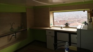 Apartment | Private kitchenette - Garden of San Blas Apartment (Cusco)