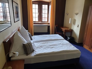 Double Room Single Use | Individually furnished, desk, blackout drapes, rollaway beds