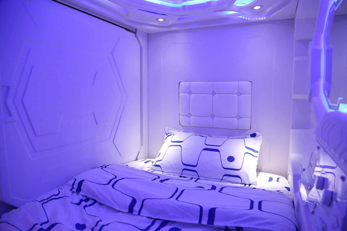 In-room safe, free WiFi, bed sheets