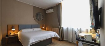Homeinn · neo (Qingdao Chengyang Zhengyang Middle Road Wanxianghui)
