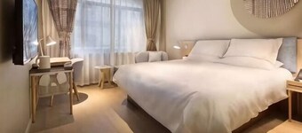 Homeinn · neo (Qingdao Chengyang Zhengyang Middle Road Wanxianghui)