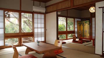 Deluxe Japanese Style Room, Non Smoking | In-room safe, desk, free WiFi, bed sheets