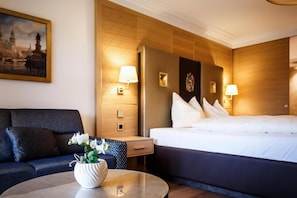 Room - Hotel Friesacher (Anif)