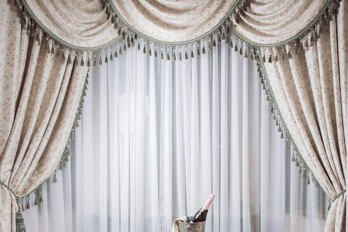 Luxury Double Room | Minibar, in-room safe, desk, soundproofing